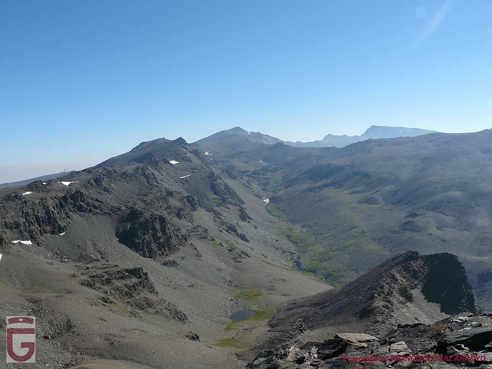 Vista hacia el Alto Valle de Lanjarón desde el Cerro del Caballo (punto 42)